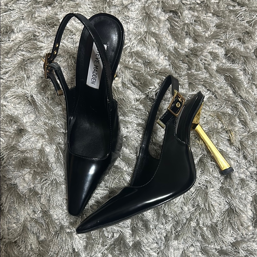 Steve Madden Divine